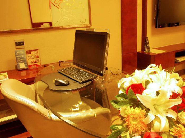 Inzone Garland Hotel Jinan Esterno foto