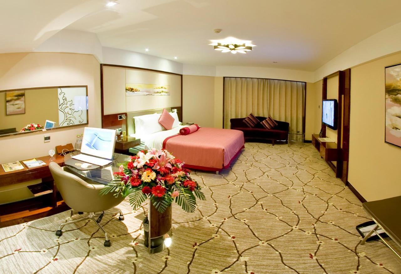 Inzone Garland Hotel Jinan Esterno foto