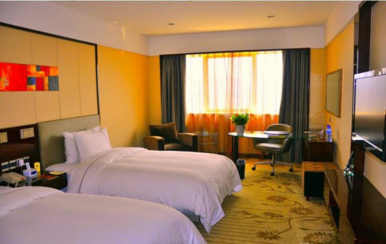 Inzone Garland Hotel Jinan Esterno foto
